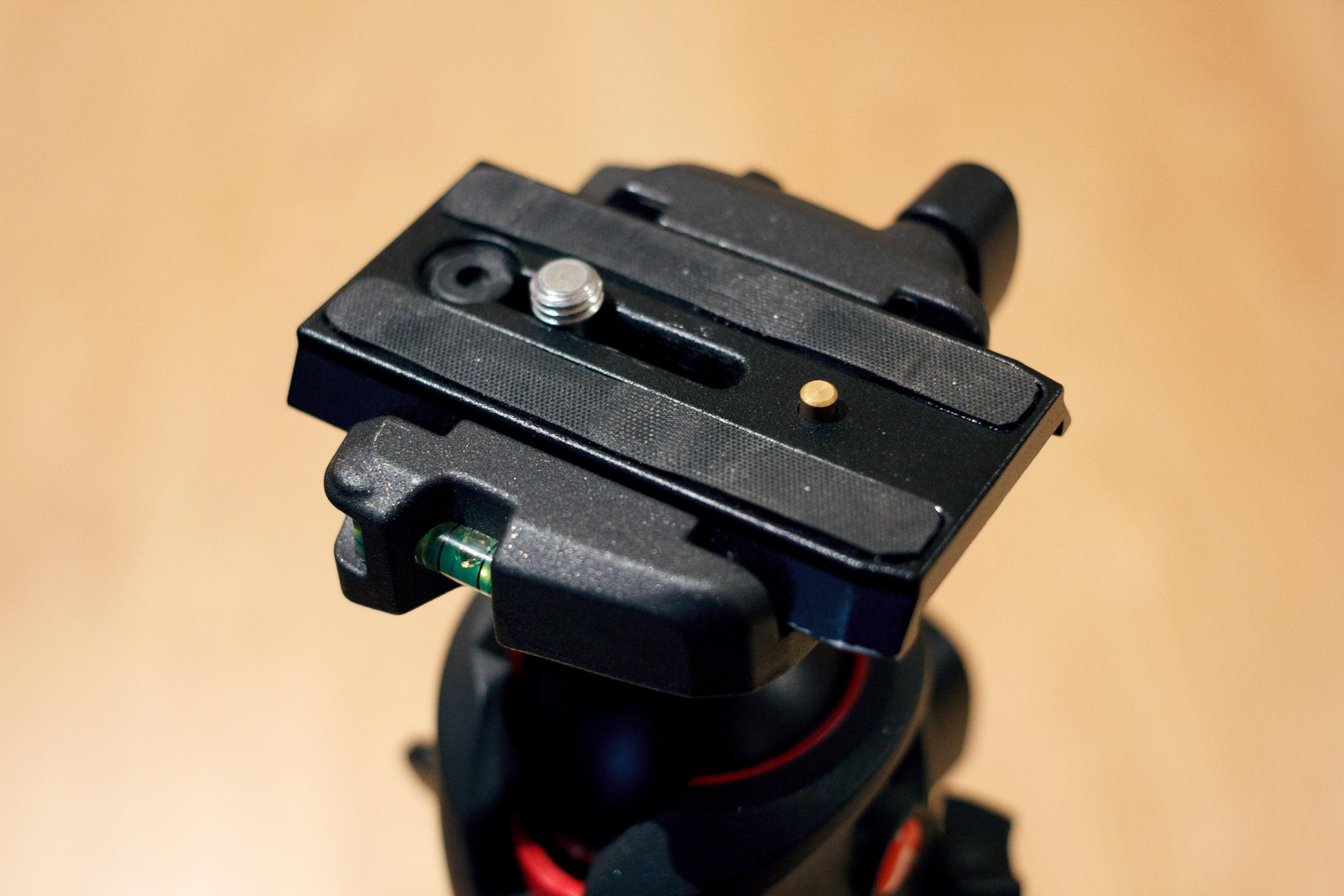 Stock Manfrotto 501PL Clamp